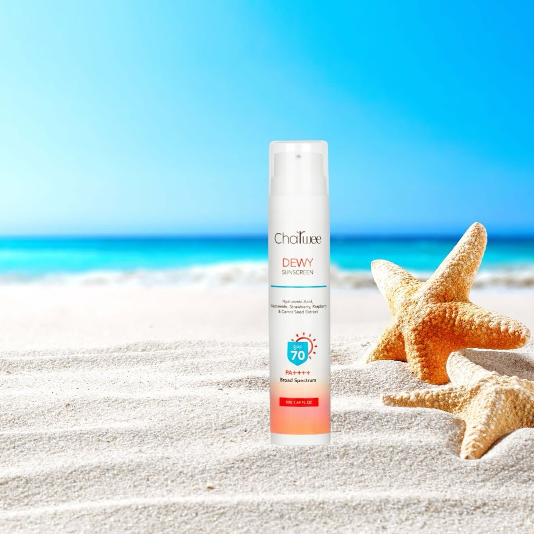 Charwee Dewy Hyaluronic Acid Sunscreen SPF 70 PA++++